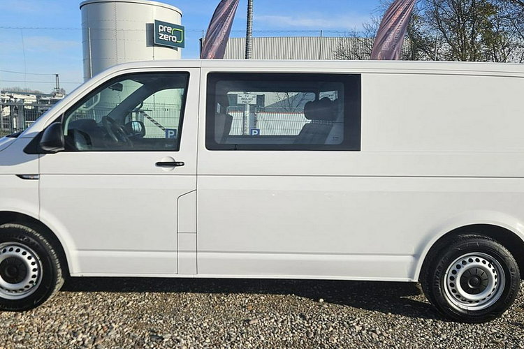 Volkswagen Transporter T6 brygadówka 6 osób L2 zdjęcie 13