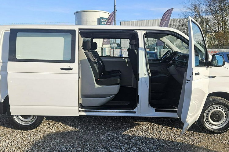 Volkswagen Transporter T6 brygadówka 6 osób L2 zdjęcie 15