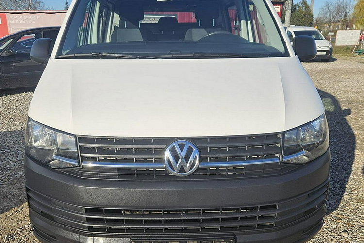 Volkswagen Transporter T6 brygadówka 6 osób L2 zdjęcie 17