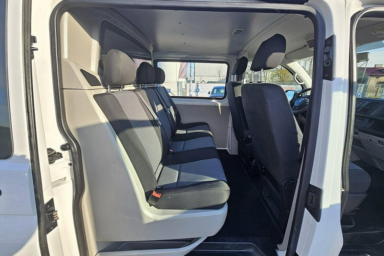 Volkswagen Transporter T6 brygadówka 6 osób L2 zdjęcie 8