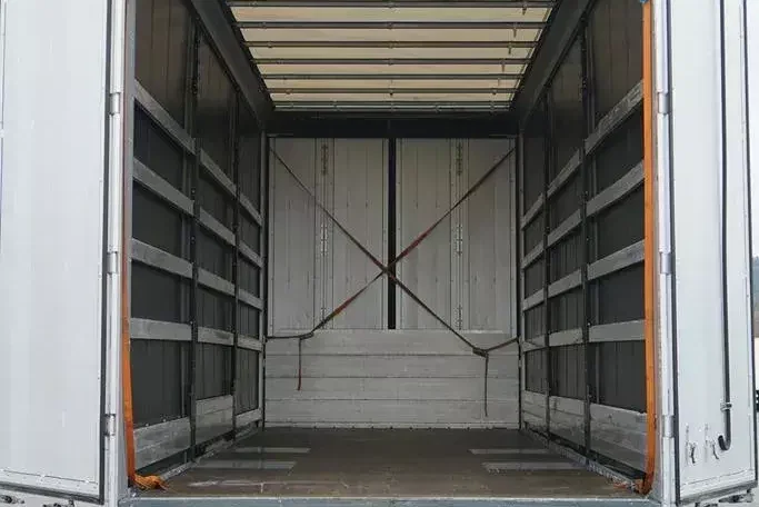 Inna PLANDEX / TANDEM / PRZEJAZDOWA / DŁ. 7.75 M / OS PODNOSZONA zdjęcie 10