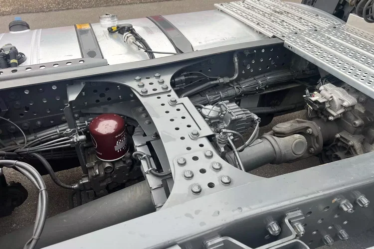 Mercedes ACTROS MP5 zdjęcie 11