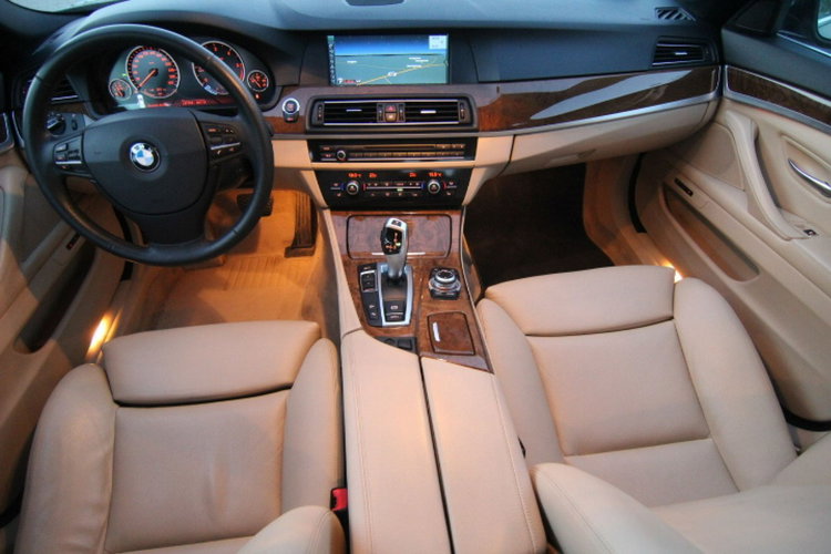 BMW 525 krajowy.1właściciel, fa VAT, serwis, model 2013 zdjęcie 11