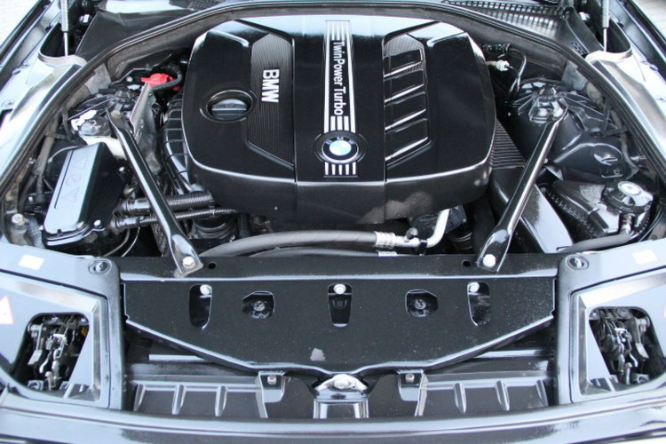 BMW 525 krajowy.1właściciel, fa VAT, serwis, model 2013 zdjęcie 8