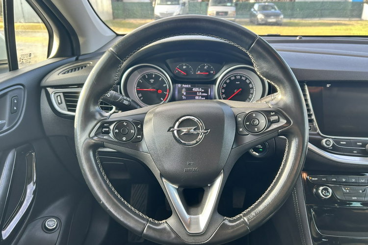 Opel Astra zdjęcie 13
