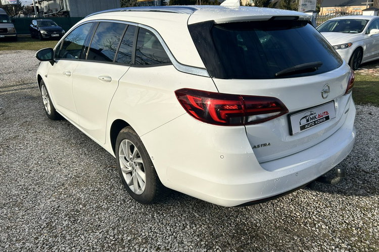 Opel Astra zdjęcie 7