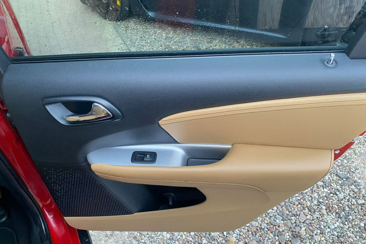 Fiat Freemont 2.0d 170 KM AWD 7 os. DVD skóry Navi kamera fiull opcja 147tys km gwar zdjęcie 28