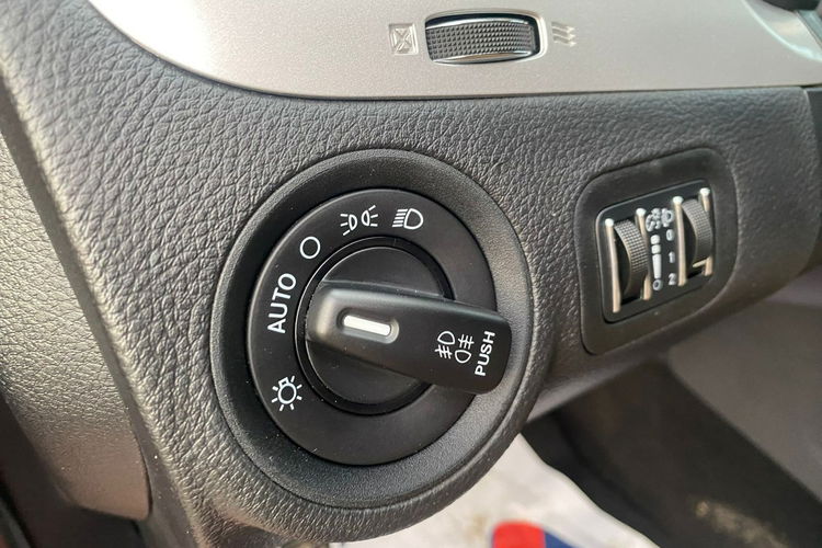 Fiat Freemont 2.0d 170 KM AWD 7 os. DVD skóry Navi kamera fiull opcja 147tys km gwar zdjęcie 41