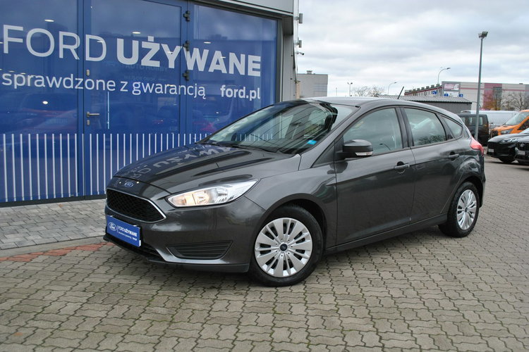 Focus Hatchback Trend 1, 5 TDCi 95KM ASO Forda Gwarancja zdjęcie 2