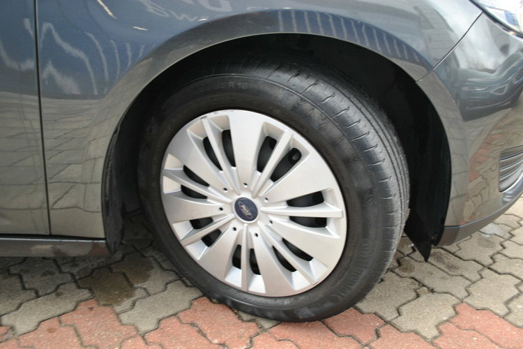 Focus Hatchback Trend 1, 5 TDCi 95KM ASO Forda Gwarancja zdjęcie 25
