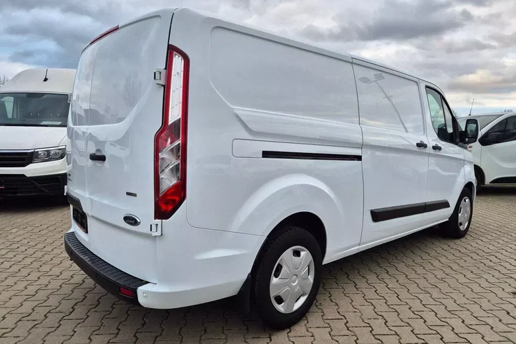Ford transit-custom Long 52999zł NETTO AUTOMAT 2.0 TdCi/131KM zdjęcie 8