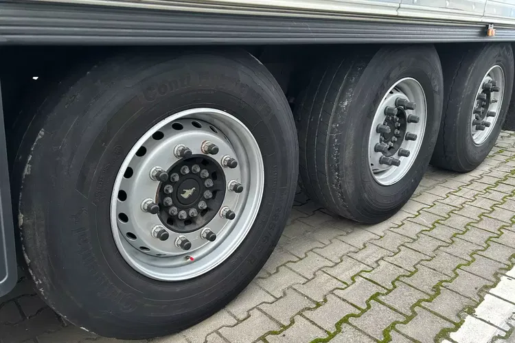 Schmitz - zdjęcie 4