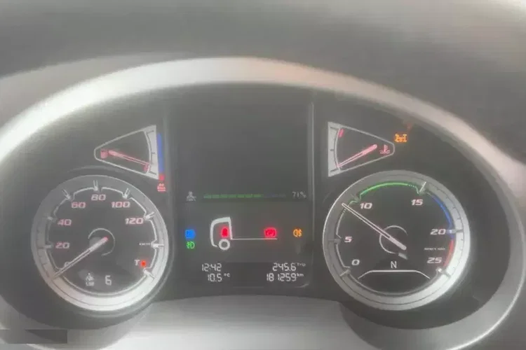 DAF CF 480 8x4 E6 / HDS Fassi F315A.2.26 / platforma zdjęcie 17