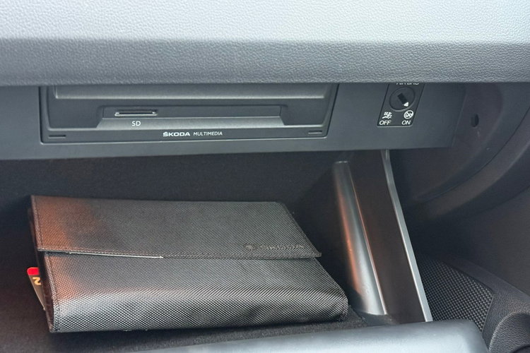 Skoda Octavia Salon Polska Faktura VAT 23% zdjęcie 26