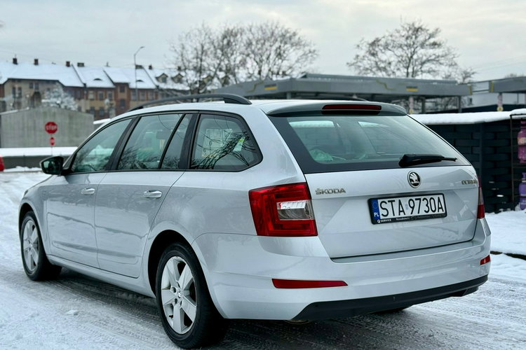 Skoda Octavia Salon Polska Faktura VAT 23% zdjęcie 4