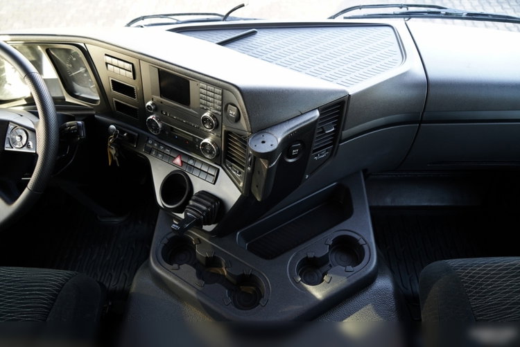 Mercedes AROCS 1853 / 4X2 / WYWROTKA 3 STRONNA / MEILLER KIPER / EURO 6 /  zdjęcie 36