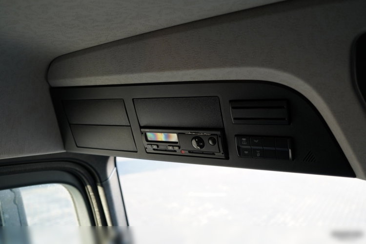 Mercedes AROCS 1853 / 4X2 / WYWROTKA 3 STRONNA / MEILLER KIPER / EURO 6 /  zdjęcie 38