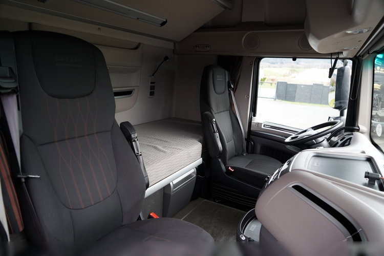 DAF XF 480 / SSC / MEGA /  KLIMA POSTOJOWA / LOW DECK  zdjęcie 36