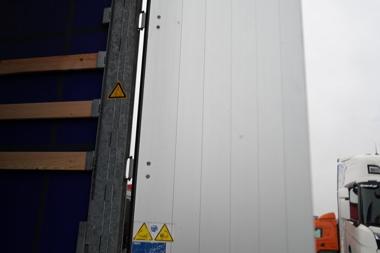 Schmitz -CARGOBULL / FIRANKA / STANDARD / 2 OSIE PODNOSZONE zdjęcie 13