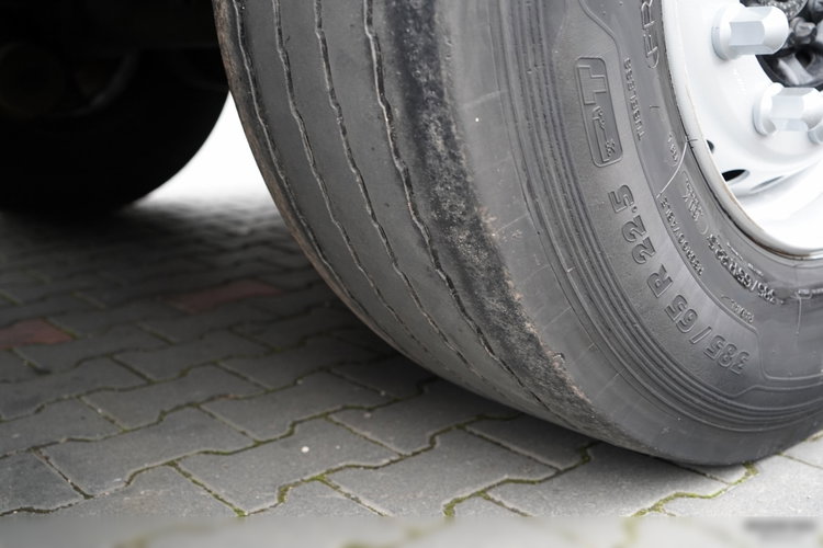 Schmitz -CARGOBULL / FIRANKA / STANDARD / 2 OSIE PODNOSZONE zdjęcie 24