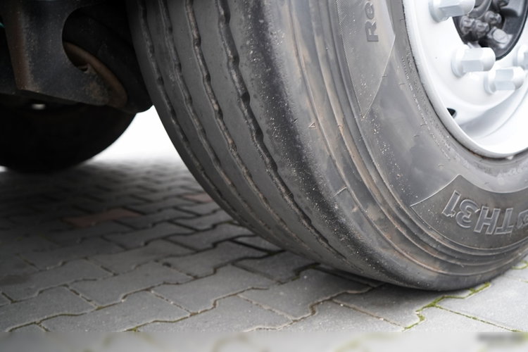 Schmitz -CARGOBULL / FIRANKA / STANDARD / 2 OSIE PODNOSZONE zdjęcie 25