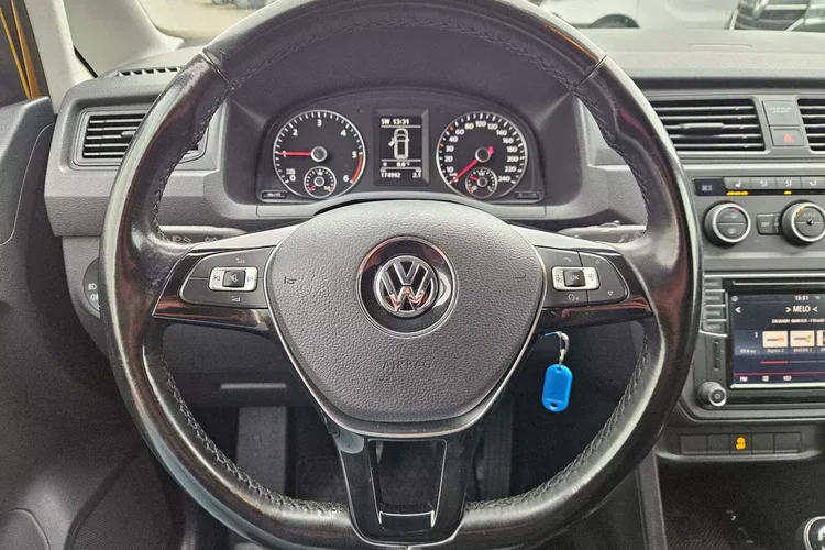 Volkswagen Caddy Long 39999zł NETTO Zabudowa Warsztatowa 2.0TDi/102KM zdjęcie 22