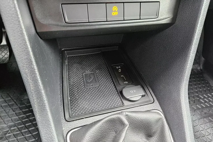 Volkswagen Caddy Long 39999zł NETTO Zabudowa Warsztatowa 2.0TDi/102KM zdjęcie 28