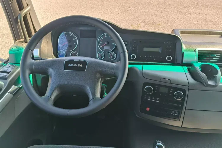 MAN TGM 18.340 / FIRANKA + WINDA / ZESTAW 38 EURO PALET / zdjęcie 31