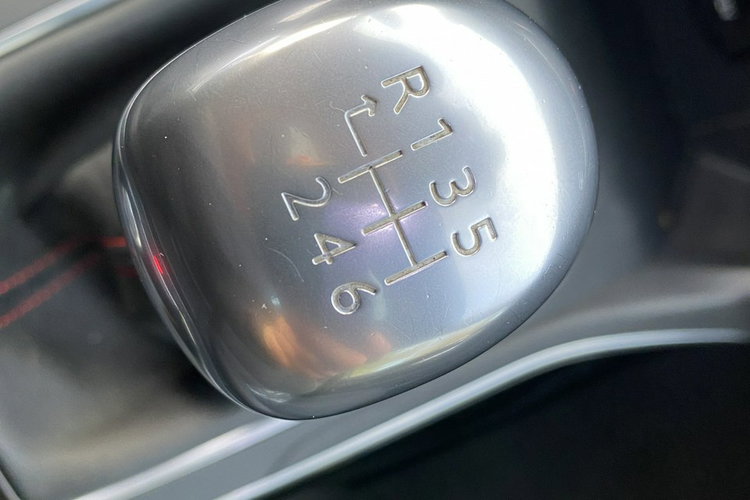 Peugeot 308 GT Zadbany z oryginalnym niskim przebiegiem zdjęcie 21