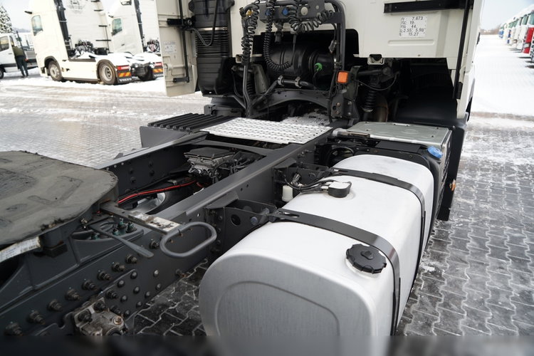 Volvo FH 460 / EEV  / I-SHIFT   zdjęcie 16