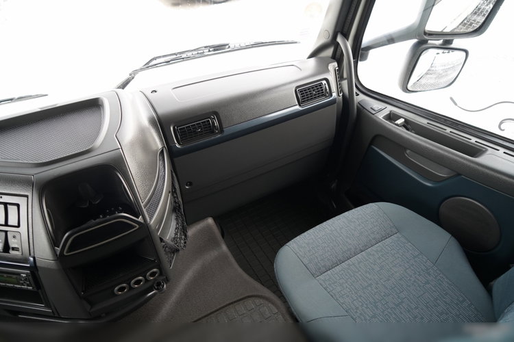 Volvo FH 460 / EEV  / I-SHIFT   zdjęcie 32