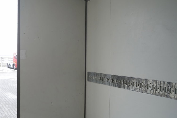 Krone CHŁODNIA / THERMO KING SLX 300 / KOSZ NA PALETY / SAF zdjęcie 21