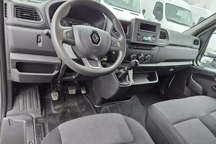 Renault Master L3H2 109999zł Netto Brygadówka 7 osób 2.3 dCi/136KM zdjęcie 21