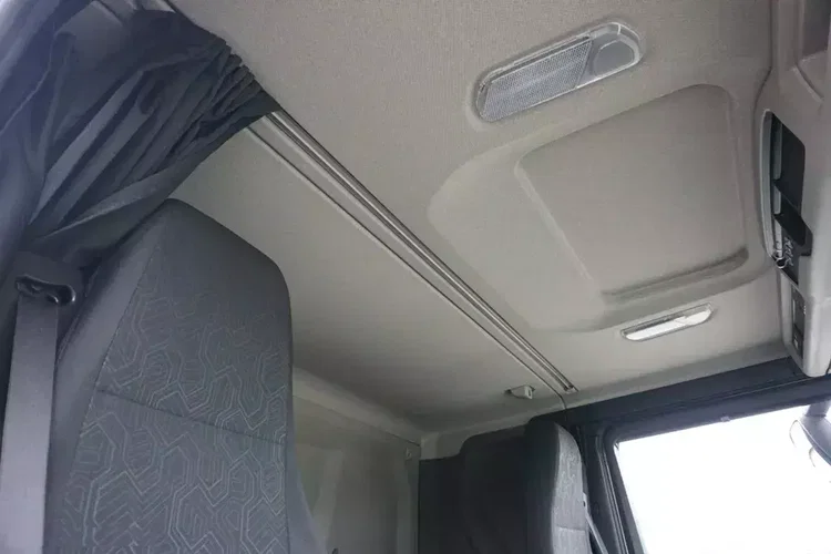 Scania P 410 / 6 X 2 / SKRZYNIOWY + HDS / PALFINGER PK 24 001 / OŚ SKRĘTNA / WYS. 15 M zdjęcie 17