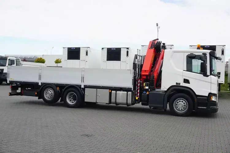 Scania P 410 / 6 X 2 / SKRZYNIOWY + HDS / PALFINGER PK 24 001 / OŚ SKRĘTNA / WYS. 15 M zdjęcie 4