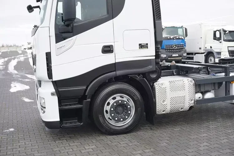 Iveco STRALIS / 460 / ACC / E 6 / RETARDER / BDF / 7.15 M , 7.45 M zdjęcie 31