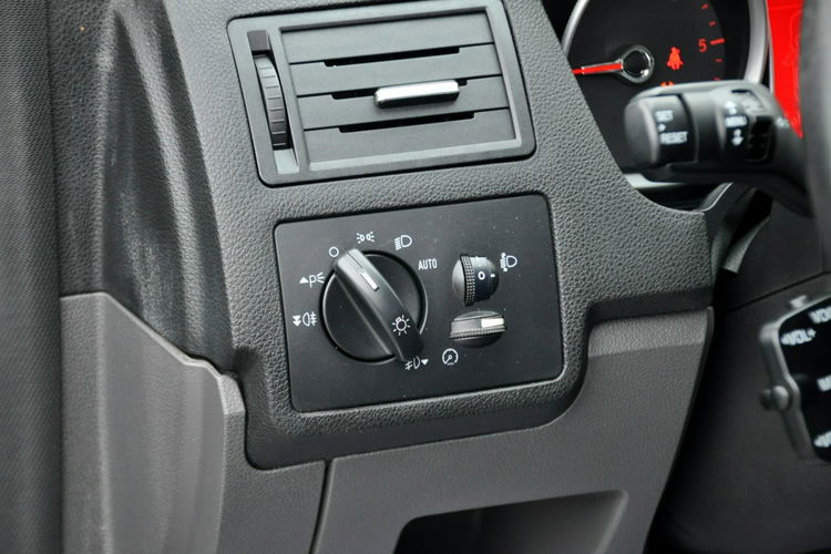 Ford Kuga 2.0TDCI(140KM) Lift Ledy Navi Skóry Reling Klimatronik I Wł Alu17"ASO zdjęcie 35