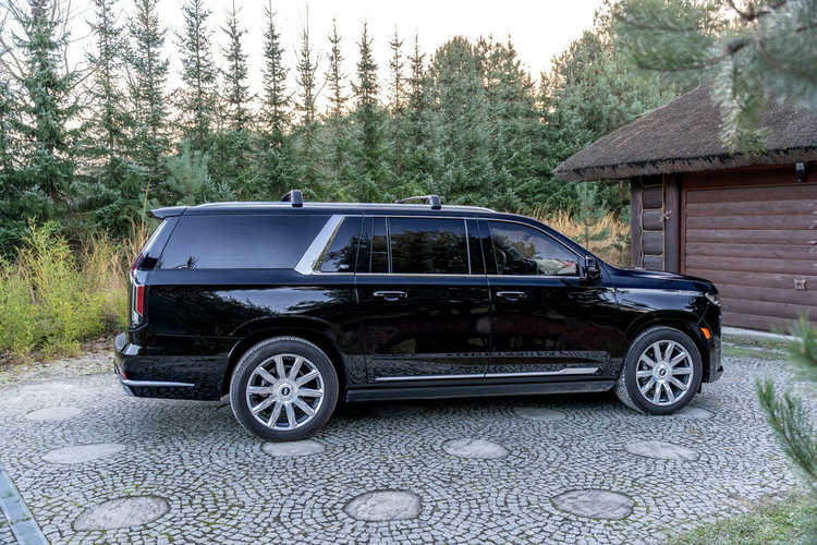 Cadillac Escalade ESV / 6.2 426KM / 7-osobowy / Bogata opcja / / Bezwypadkowy zdjęcie 7