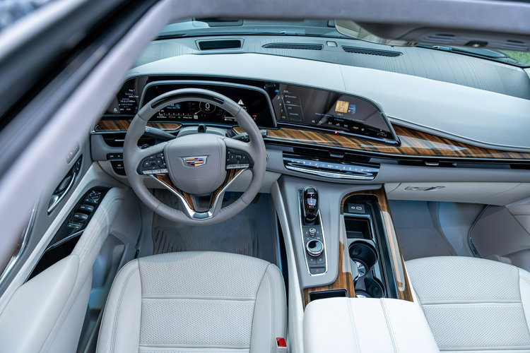 Cadillac Escalade ESV / 6.2 426KM / 7-osobowy / Bogata opcja / / Bezwypadkowy zdjęcie 71