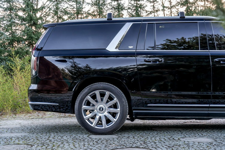 Cadillac Escalade ESV / 6.2 426KM / 7-osobowy / Bogata opcja / / Bezwypadkowy zdjęcie 8