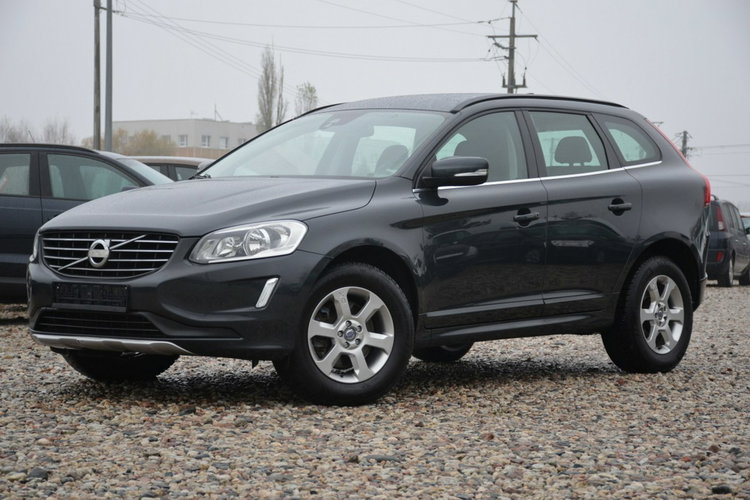 Volvo XC 60 Zarejestrowane 2.0D4 181KM Lift LED Serwis Navi Kamera Grz.fotele zdjęcie 3