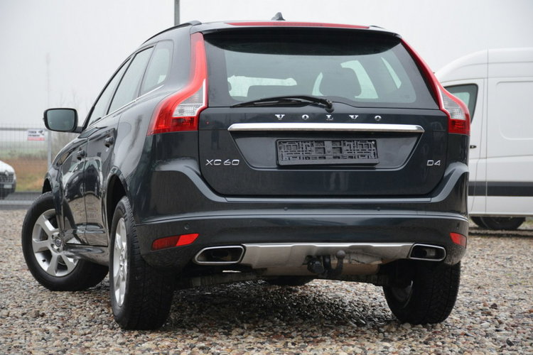 Volvo XC 60 Zarejestrowane 2.0D4 181KM Lift LED Serwis Navi Kamera Grz.fotele zdjęcie 5