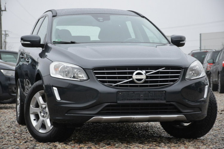 Volvo XC 60 Zarejestrowane 2.0D4 181KM Lift LED Serwis Navi Kamera Grz.fotele zdjęcie 9