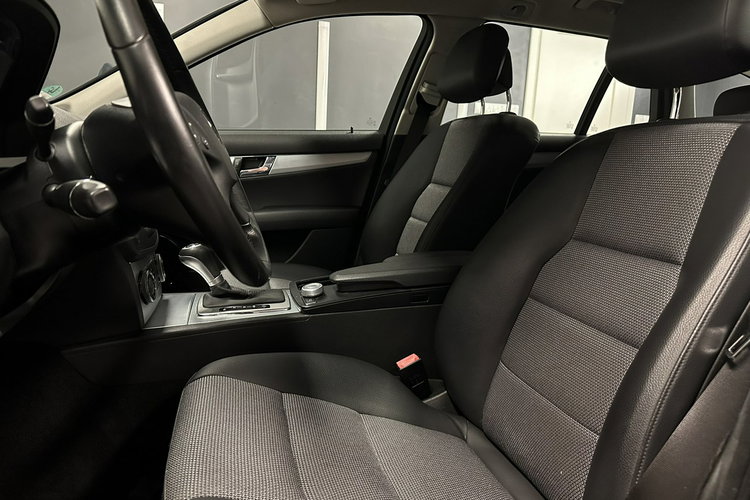 C 200 Mercedes C200 Kompressor W204K Zadbany Rej PL Gwarancja zdjęcie 7