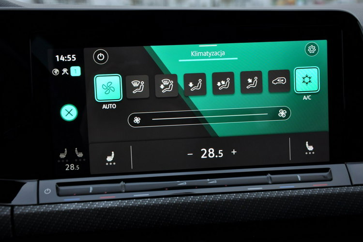 Volkswagen Golf 1.5 eTSI 150KM DSG R-line Kamera Ambiente MatrixLed 1wł SalonPL Gwar. zdjęcie 25