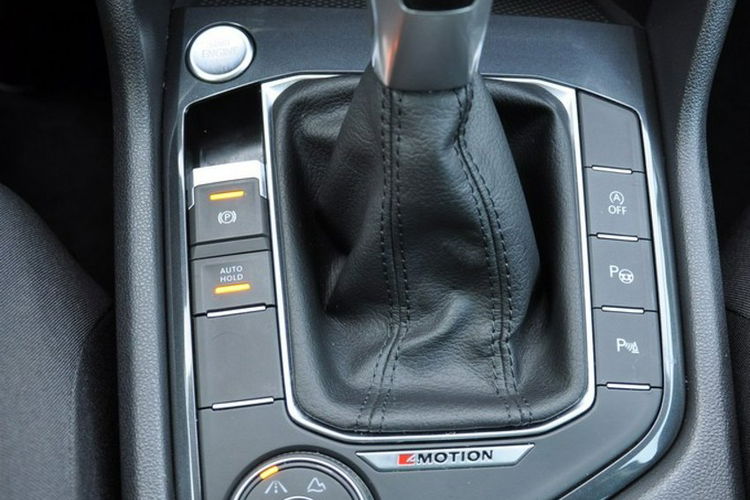 Volkswagen Tiguan 2.0TSI 190KM 4Motion DSG Kamera El.Klapa Podgrz.Kier SalonPL 1wł zdjęcie 24