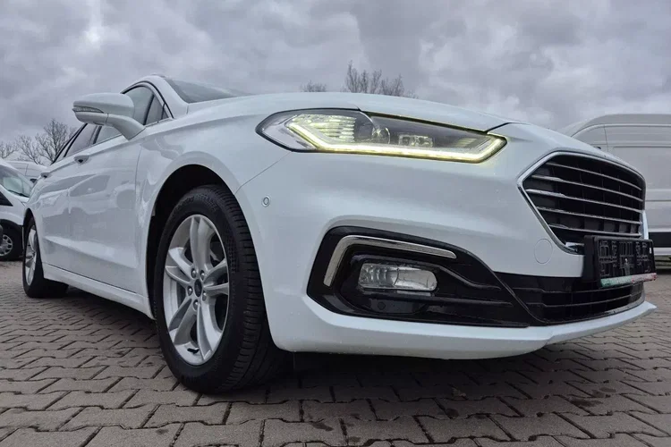 Ford mondeo zdjęcie 10