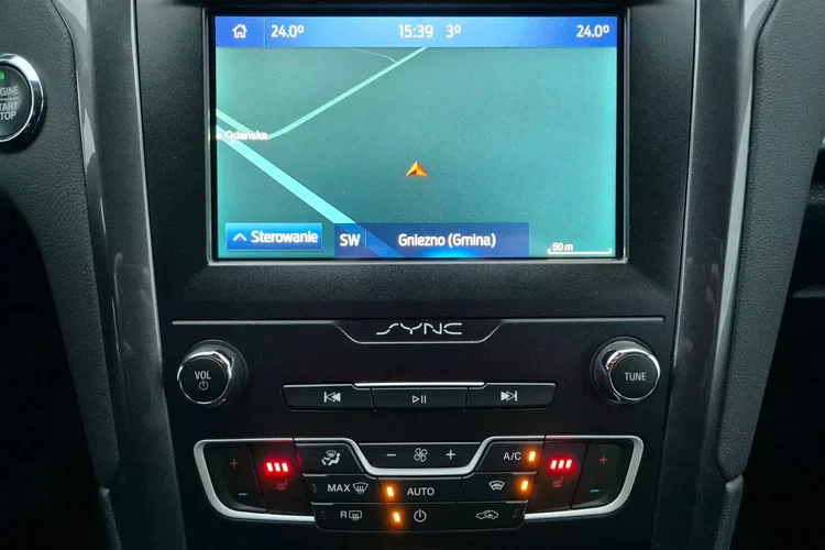 Ford mondeo zdjęcie 24