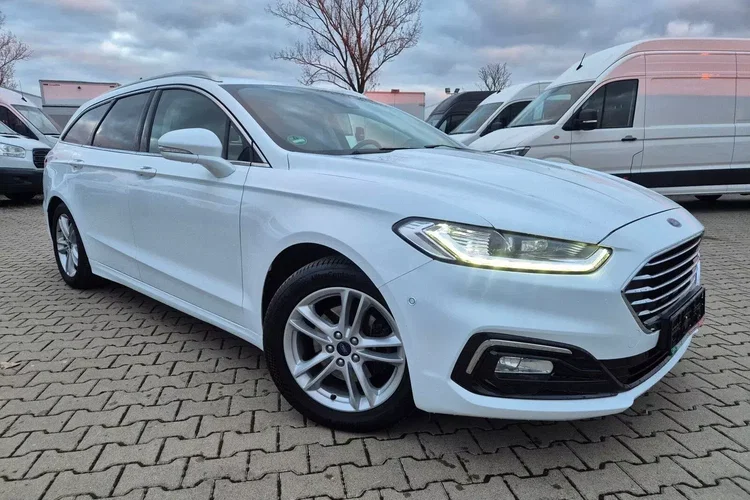 Ford mondeo zdjęcie 3
