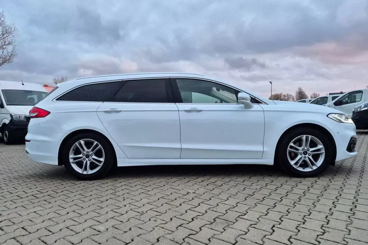 Ford mondeo zdjęcie 5
